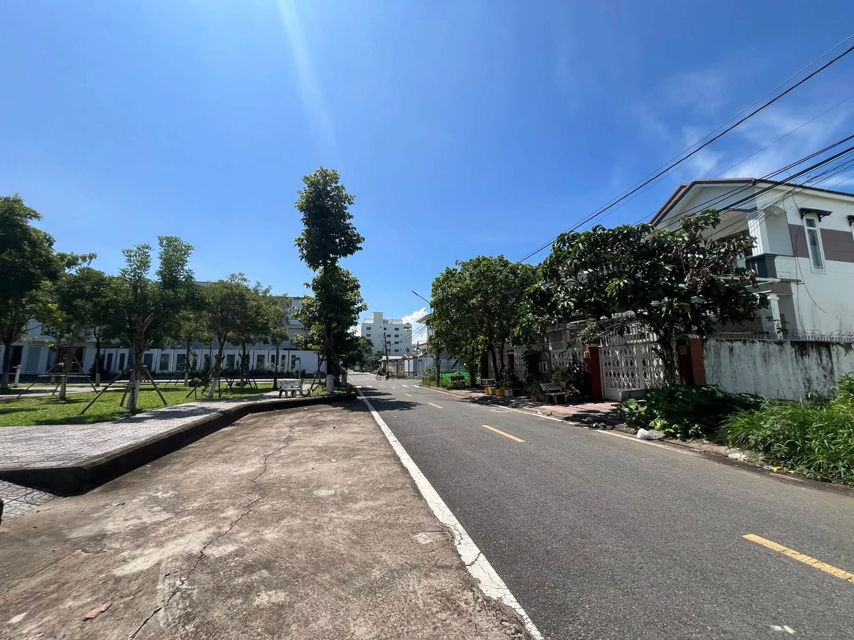 Bán nền đất 187.5m² Trần Huy Liệu Rạch Giá 3 tỷ 100 triệu - Ảnh thu nhỏ 4
