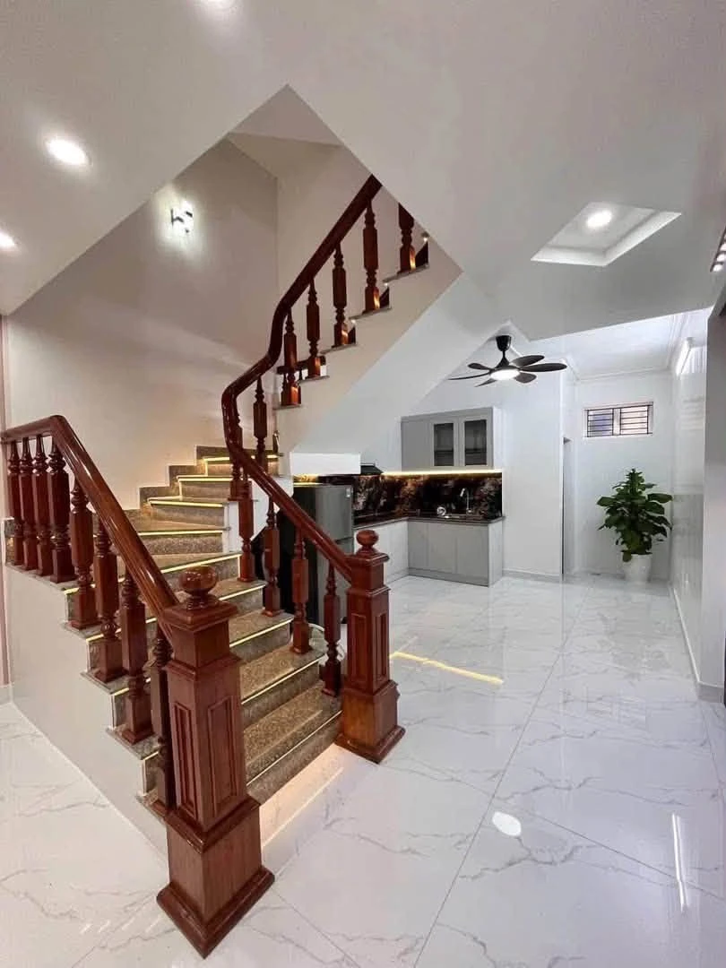 Bán nhà phố 52m Thiên Lôi gần Aeon Mall, 3 tầng, 3 phòng ngủ - Ảnh thu nhỏ 3
