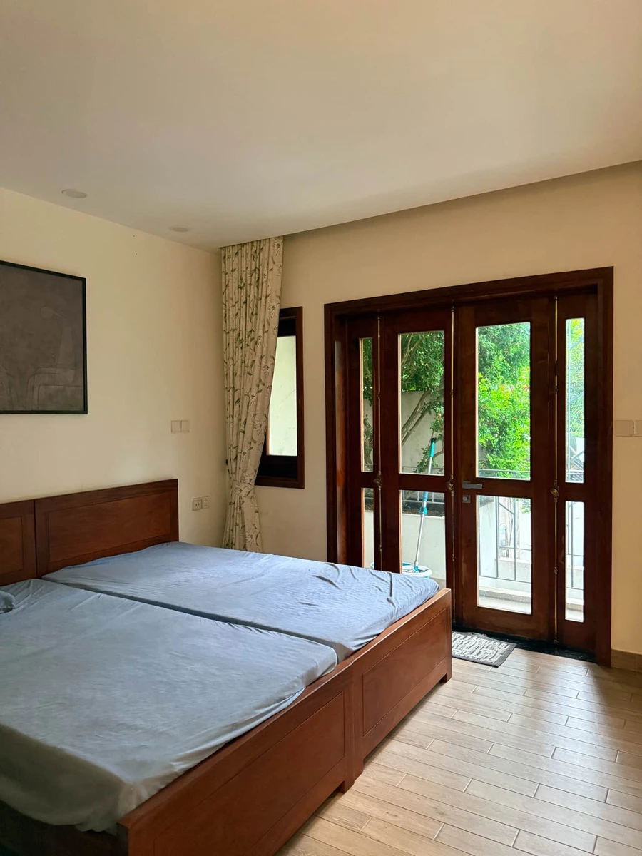 Bán nhà 3 tầng mặt tiền kinh doanh đường Trần Văn Mười, Hóc Môn, 100m2, 3PN, giá 6,8 tỷ - Ảnh thu nhỏ 4