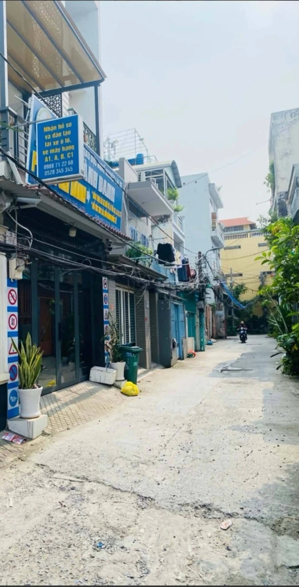 Bán nhà 3 tầng 90m2 đường Lý Phục Man Quận 7 - Ảnh 1