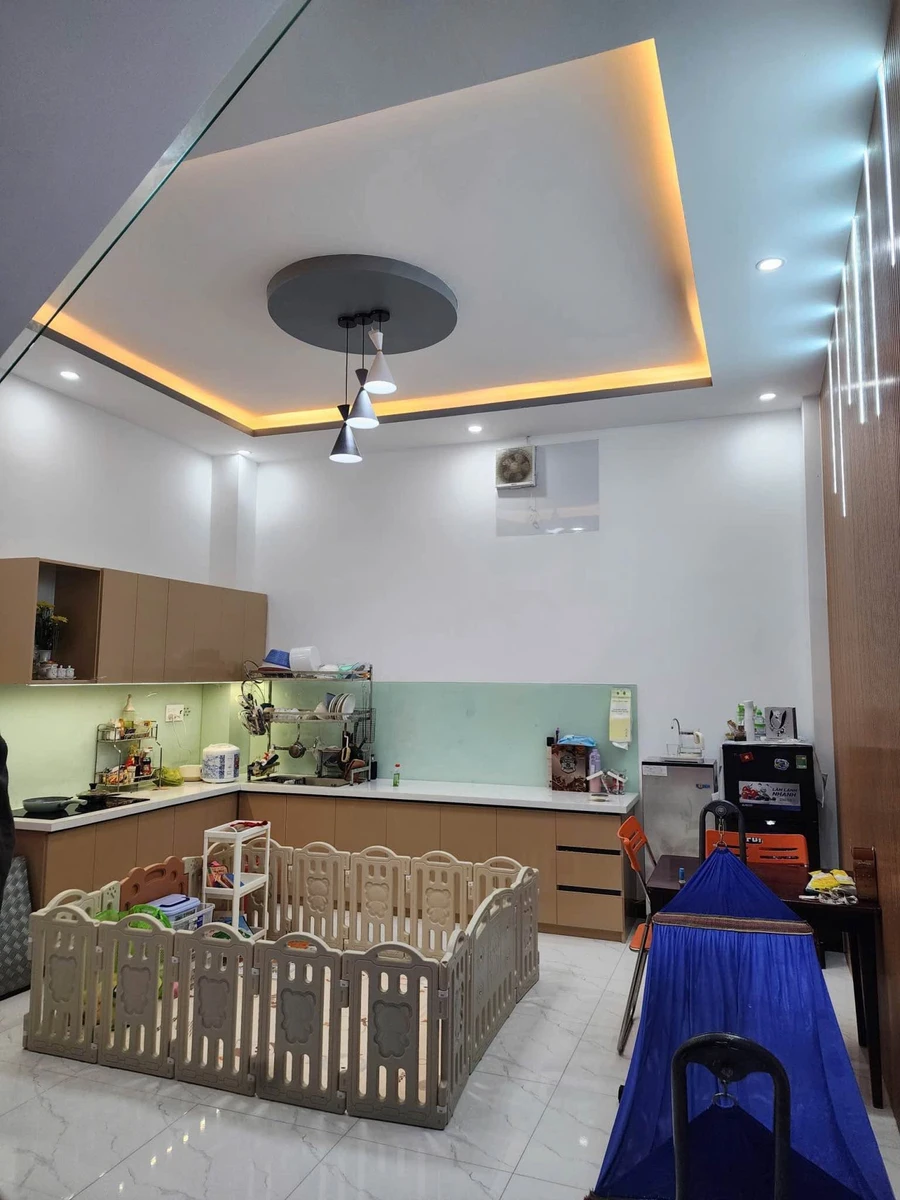 Bán nhà 2 tầng 43m2 full nội thất Quy Nhơn 3,399 tỷ - Ảnh thu nhỏ 4