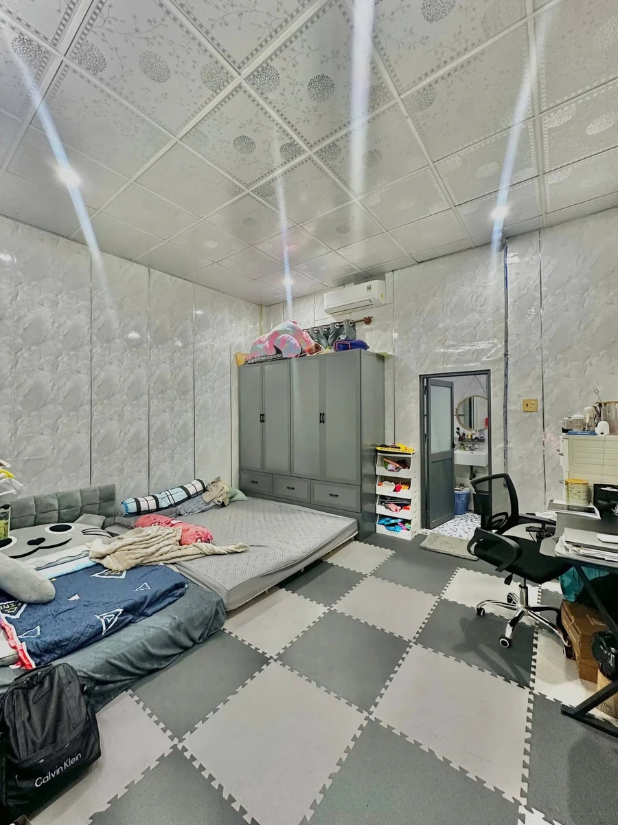 Bán nhà 1 trệt 1 lầu Rạch Giá, 94.5m², 3 PN, 2 WC, giá 2 tỷ - Ảnh thu nhỏ 2