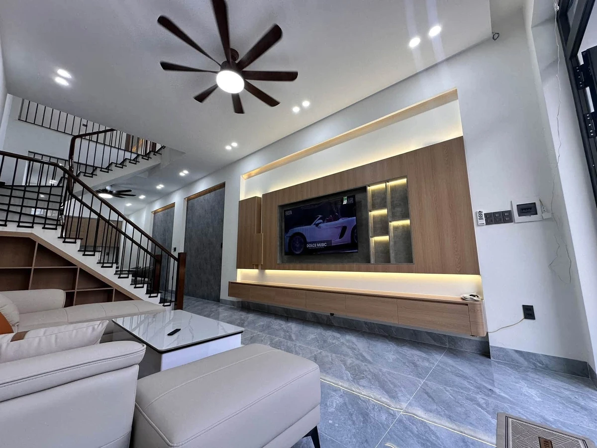 Bán nhà 3PN, 100m² full nội thất Dĩ An - Ảnh thu nhỏ 4