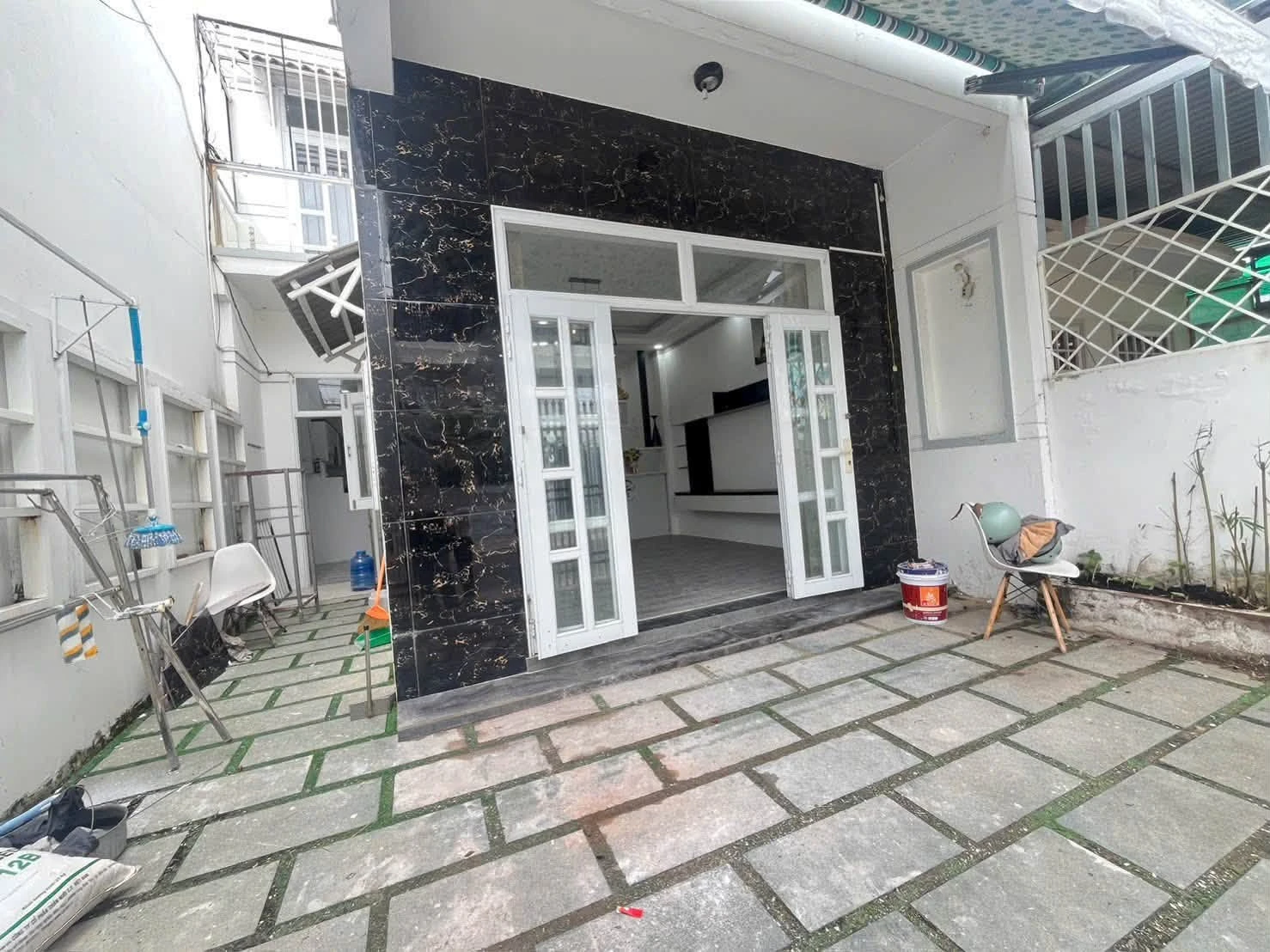 Bán nhà 1 trệt 1 lầu mặt tiền 120m2 Phú Thuỷ, Phan Thiết - Ảnh 1