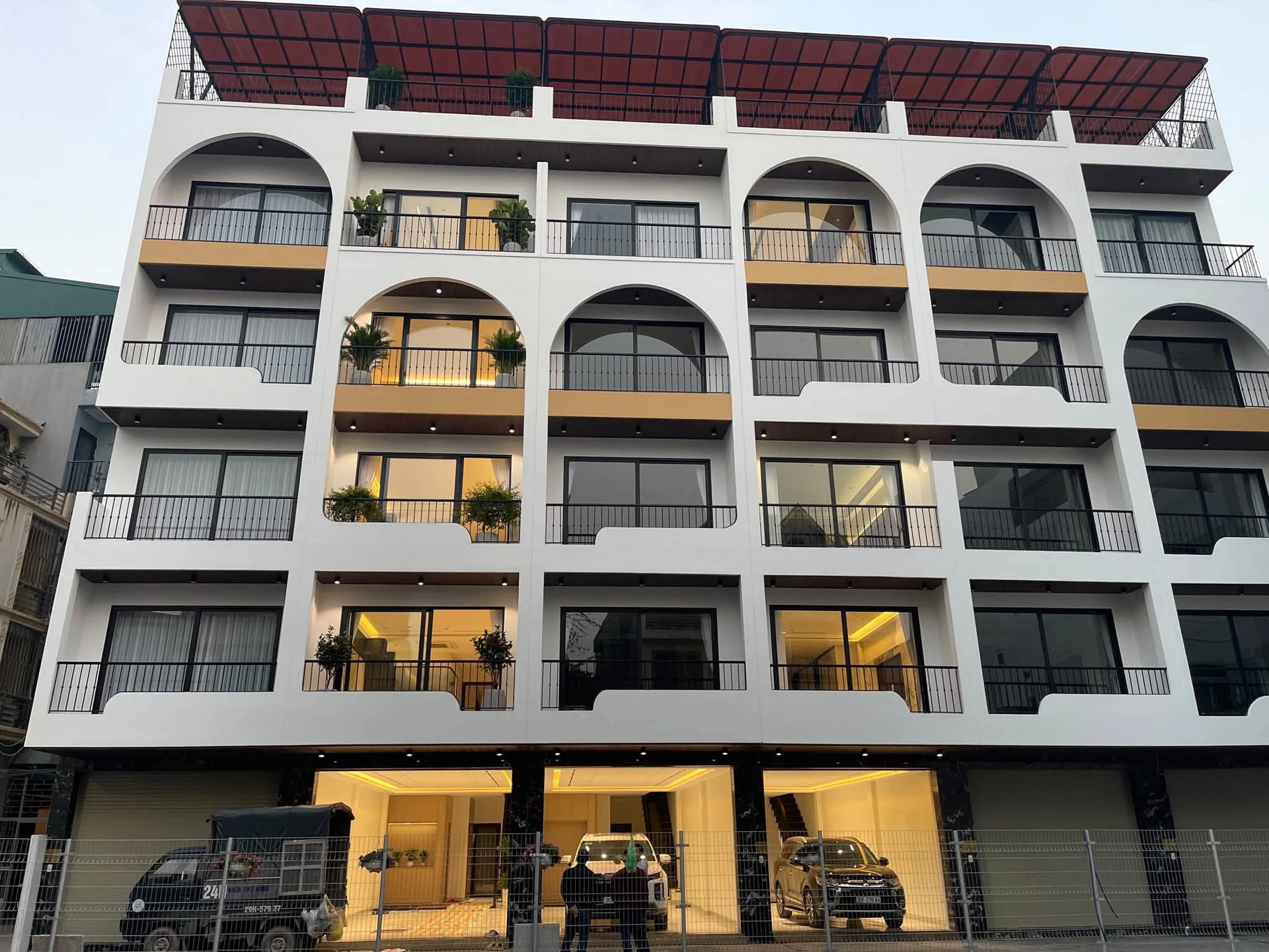 Bán nhà phố Tư Đình Long Biên 71m2 7 tầng 1 tỷ - Ảnh 1