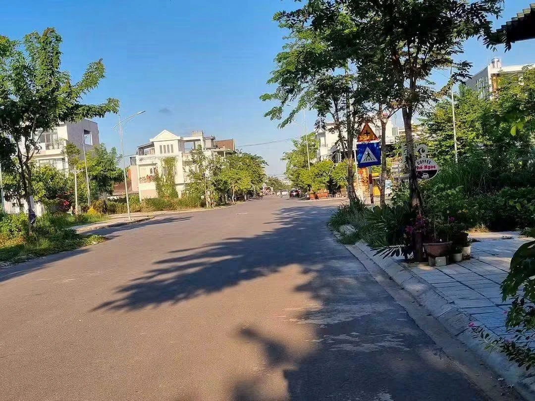 Bán nhà 2 tầng mặt tiền Triệu Quang Phục, 128m², 6 tỷ, Hóc Môn - Ảnh 1