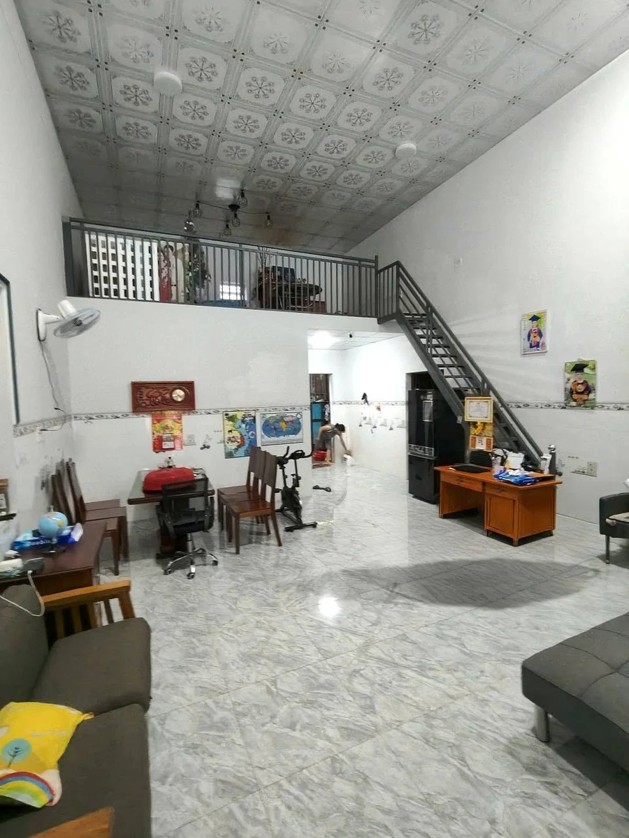Bán nhà gác lửng 2PN Tân Xuân 50m², 1 tỷ 2 triệu - Ảnh thu nhỏ 3