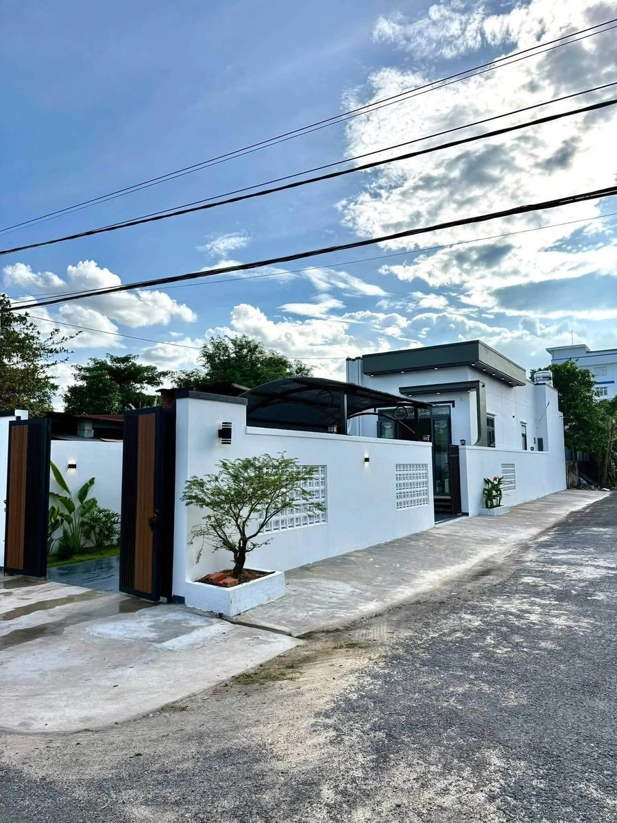 Bán nhà 2 phòng ngủ, 70m², Tây Ninh - Ảnh 1
