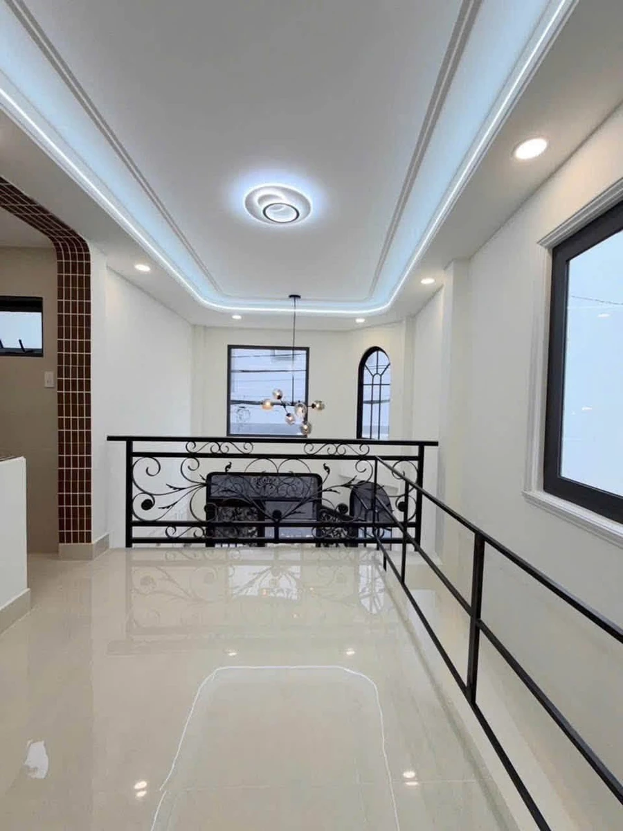 Bán nhà phố 3 tầng 35m2 mặt tiền khu ẩm thực Phạm Xích Long Phú Nhuận, 8.23 tỷ - Ảnh thu nhỏ 4