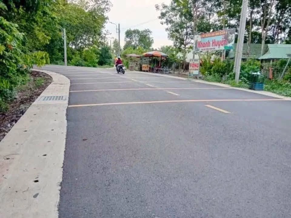Bán lô đất 889m2 gần 1000m2 mặt tiền 20m Phú An Bình Dương, 6 tỷ - Ảnh thu nhỏ 2