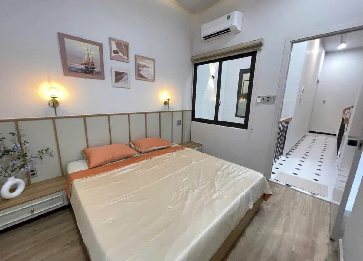 Bán nhà mặt tiền đường Xuân Diệu 4,7x18m, 4 phòng ngủ, full nội thất, gần Đô thị Trung Nguyên - Ảnh thu nhỏ 3