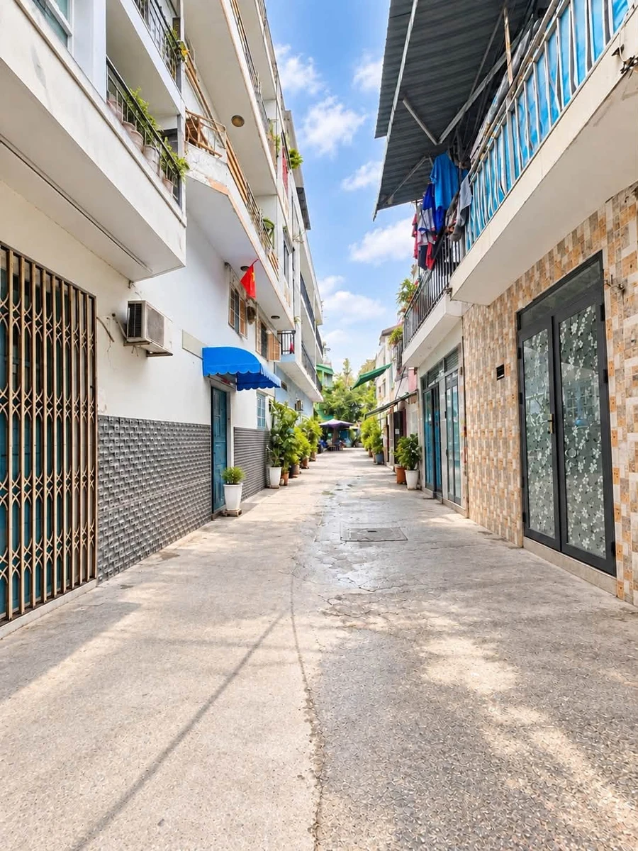 Bán nhà hẻm xe hơi Tô Hiến Thành Quận 10, 3x11m, 2 tầng, giá nhỉnh 4 tỷ - Ảnh 1