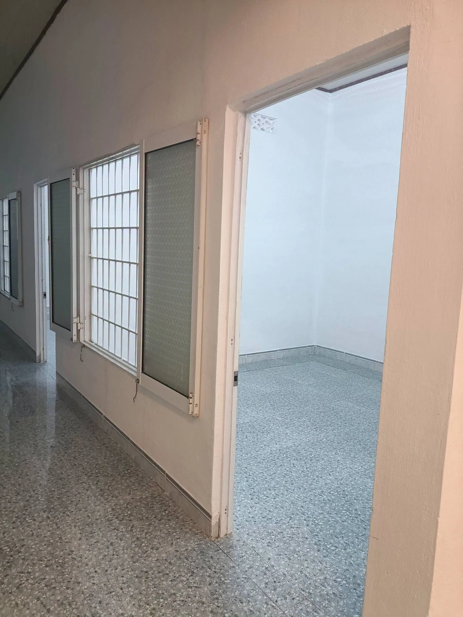 Bán nhà 2 phòng ngủ 140m² gần Coopmart Tuy Hoà 2,05 tỷ - Ảnh thu nhỏ 3