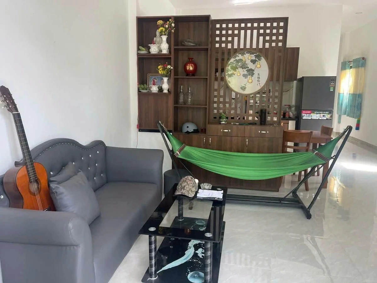 Bán nhà Phú Nhuận 105m2, 2 phòng ngủ, gần Lan Vương - Ảnh 1