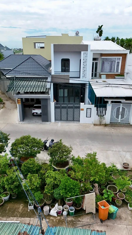 Bán nhà 2 tầng 110m2 có sân ô tô Quảng Ngãi 2,55 tỷ