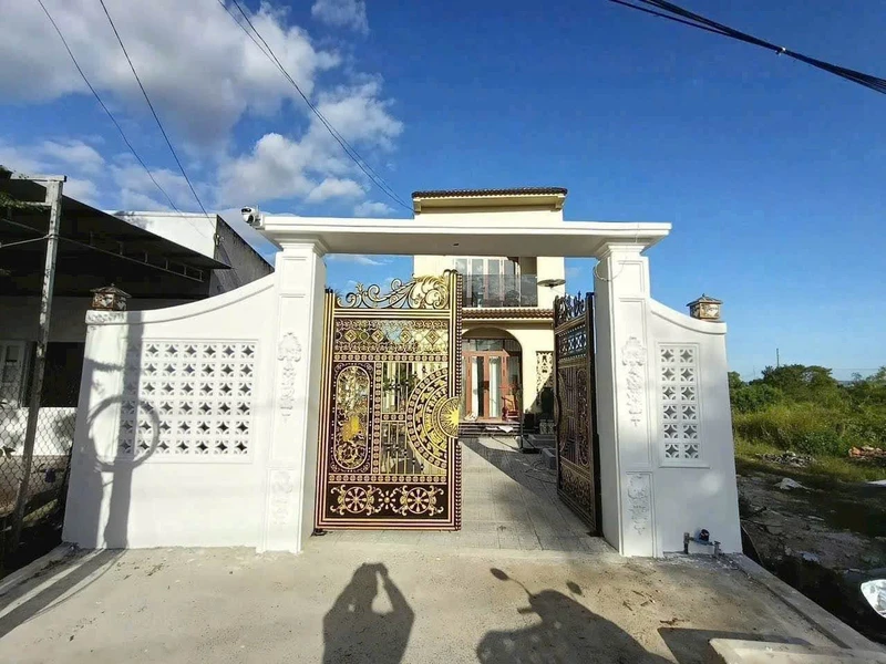 Bán nhà 4 phòng sân vườn 382m² Hàm Liêm Bình Thuận