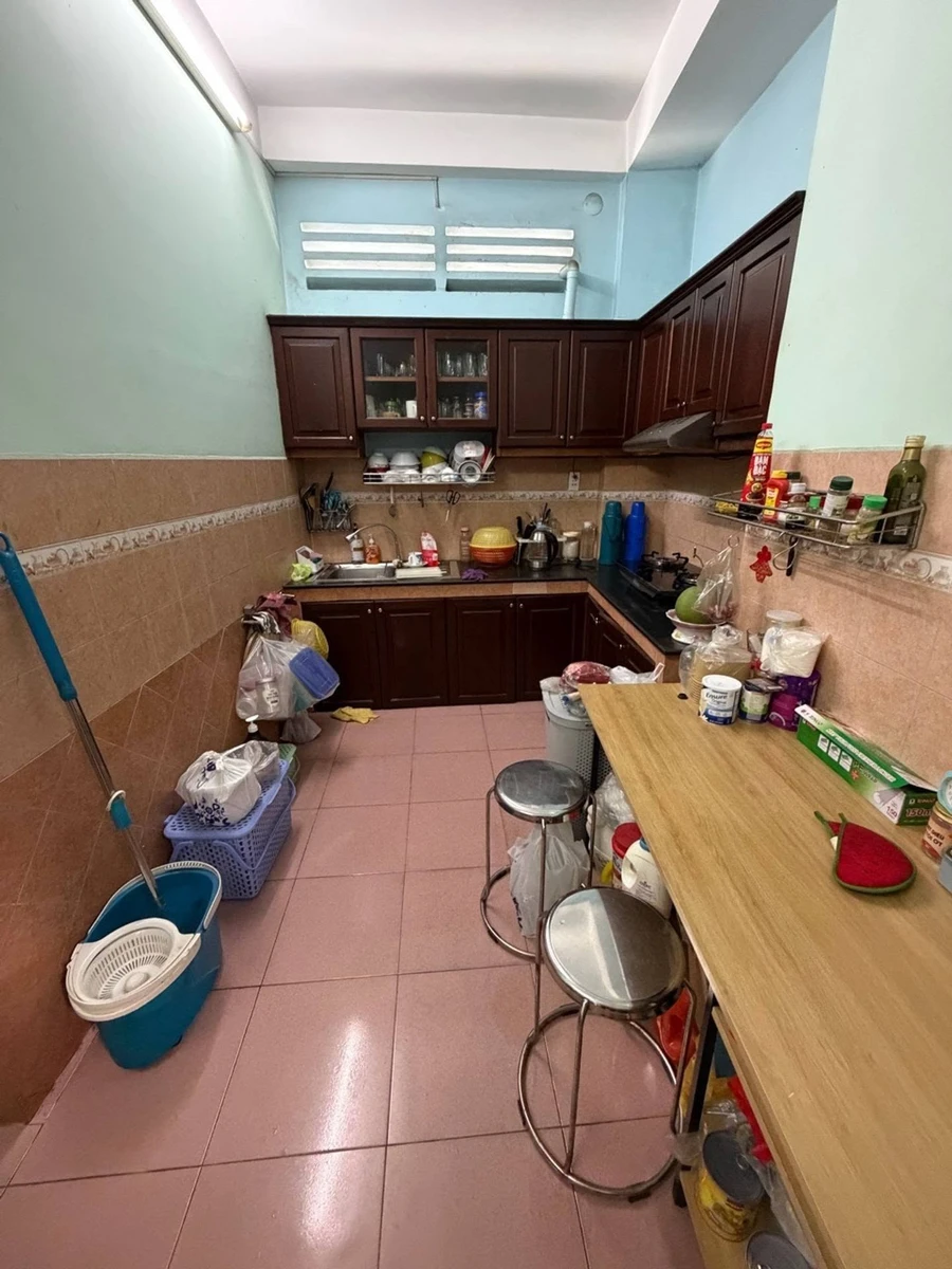 Bán nhà 4 tầng 40m2, 4PN, sân thượng, đường Nguyễn Kiệm đối diện Co.op Mart, Gò Vấp - Ảnh thu nhỏ 2