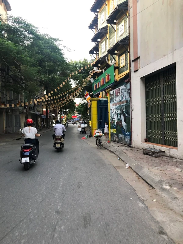 Bán nhà mặt đường Hải An 68m2 4 tầng thang máy gần 6 tỷ