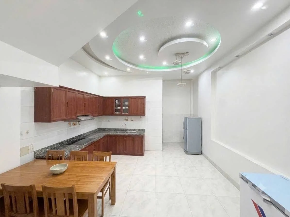 Bán nhà phố 71m2 Thủ Đức, 3 tỷ 689 triệu - Ảnh thu nhỏ 2