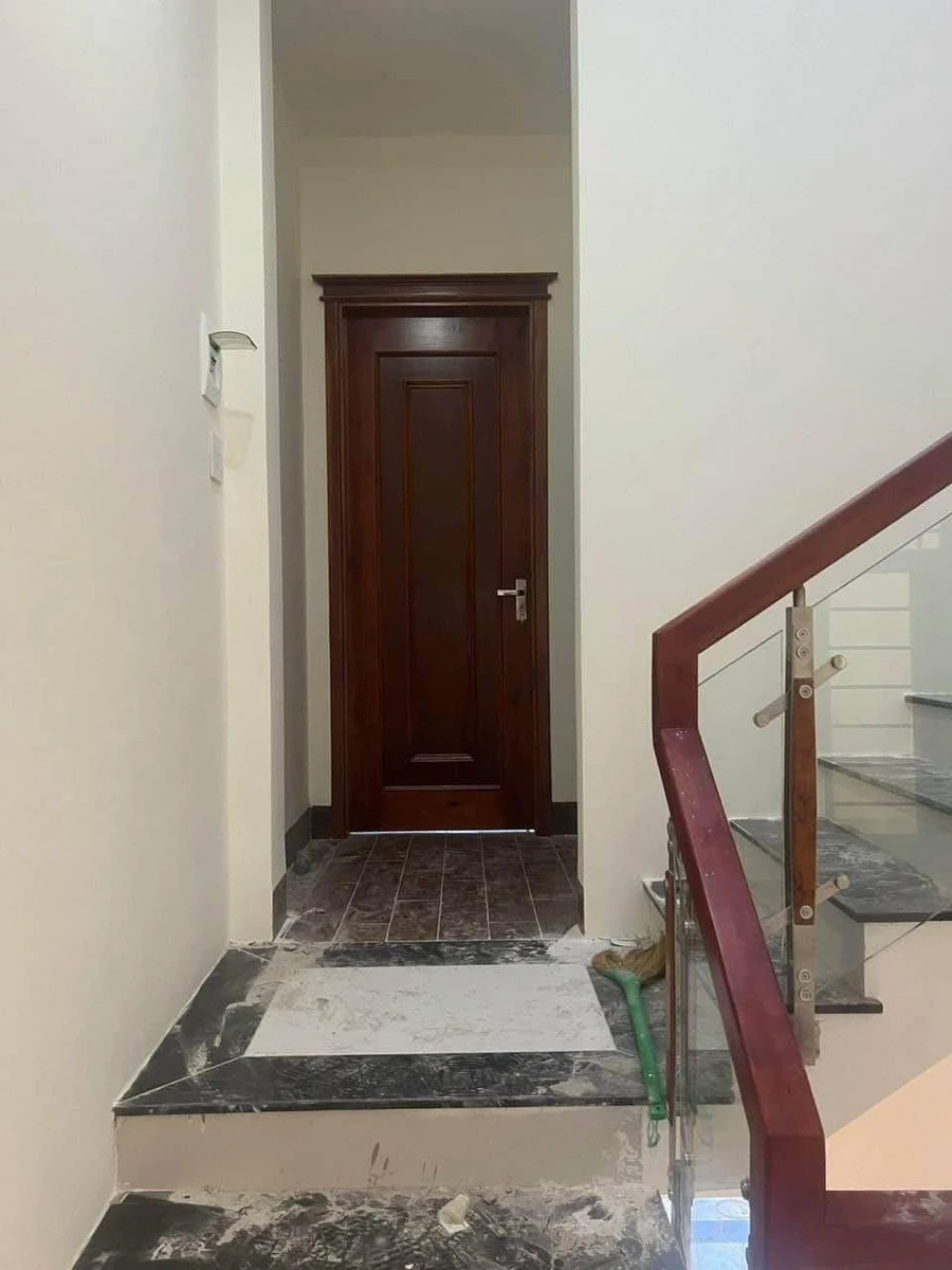 Bán nhà 3 phòng ngủ 48m² gần cầu Lê Thanh Nghị, Quận 1 - Ảnh thu nhỏ 4