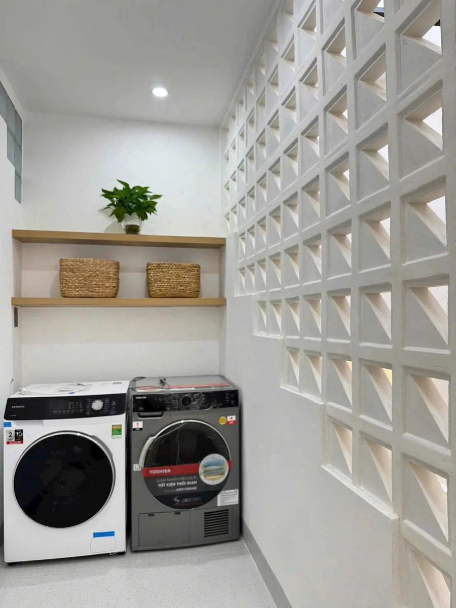 Bán nhà đẹp full nội thất 4x18,95m đường Trần Cừ, khu đô thị Trung Nguyên, Buôn Ma Thuột giá 5,95 tỷ - Ảnh thu nhỏ 4