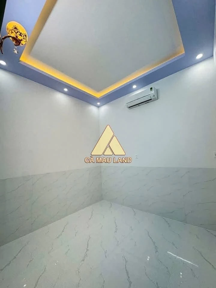 Bán nhà 1 lầu 4 phòng ngủ khu Licogi, Cà Mau, 4,5m x 19m, giá 2 tỷ - Ảnh thu nhỏ 4