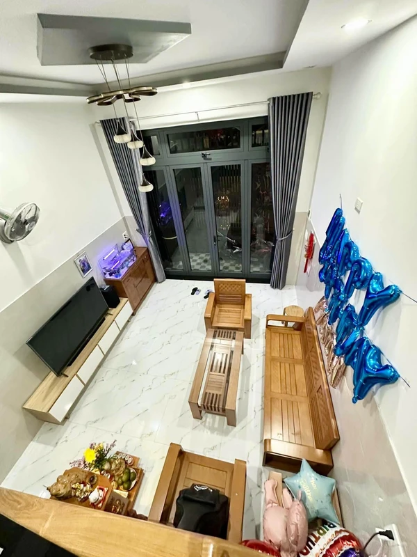 Bán nhà 2 tầng 100m2 mặt tiền Đà Nẵng, hơn 6 tỷ
