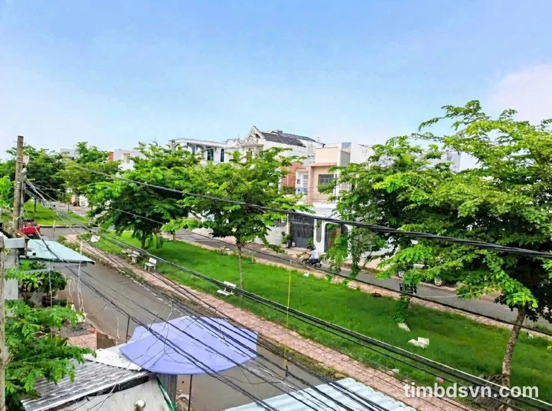 Bán nhà trệt lầu 120m2 2 phòng ngủ Hưng Phú Cần Thơ 2.8 tỷ