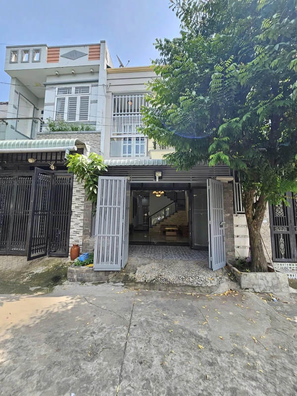 Bán nhà trệt lầu 61,4m2, 3,88 tỷ Dĩ An