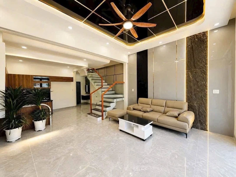Nhà bán 1 trệt 1 lầu 120m2 Tân Hiệp 2 tỷ 950 triệu