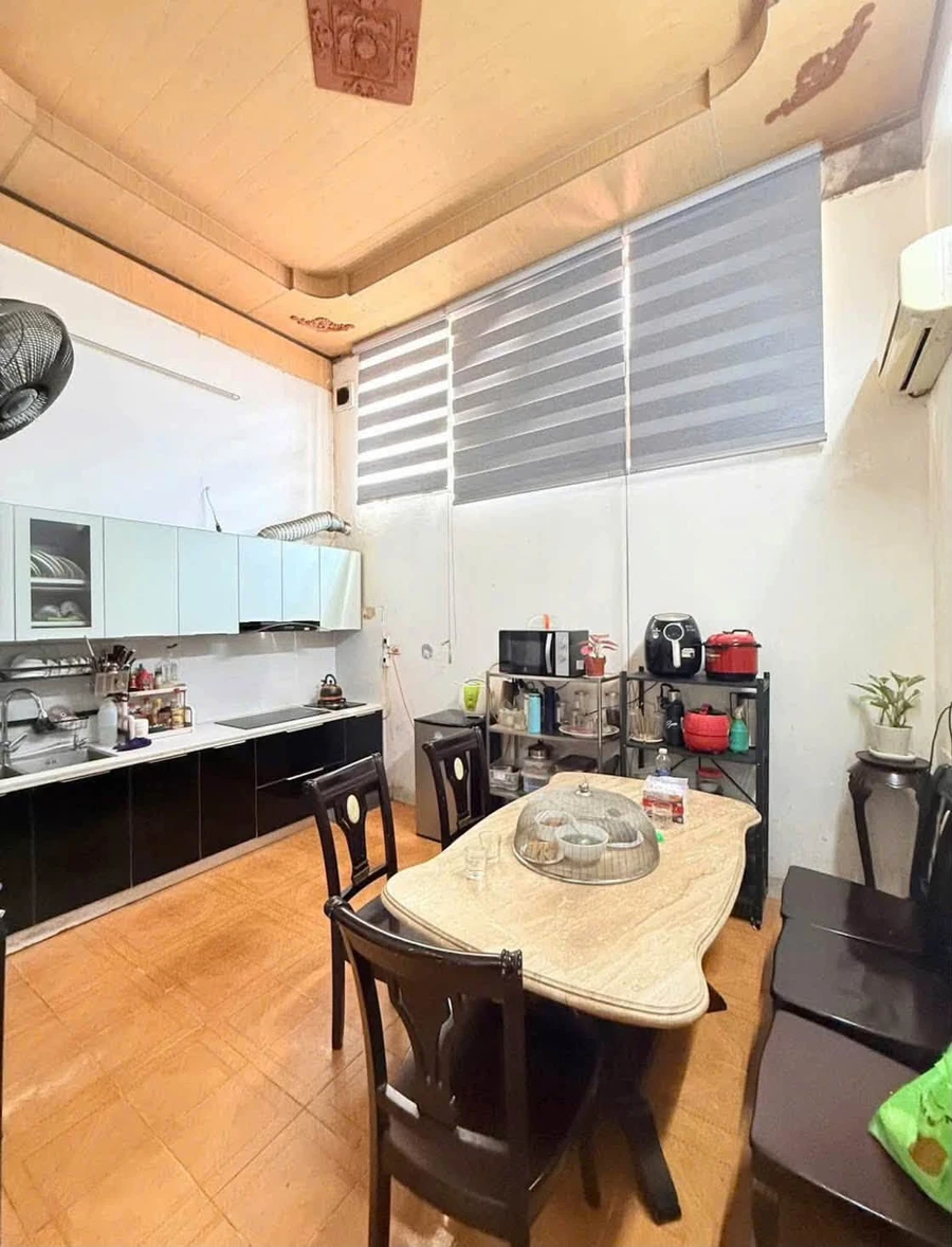 Bán nhà 4 tầng 65m2 khu phân lô Tô Hiệu 9 tỷ - Ảnh thu nhỏ 2