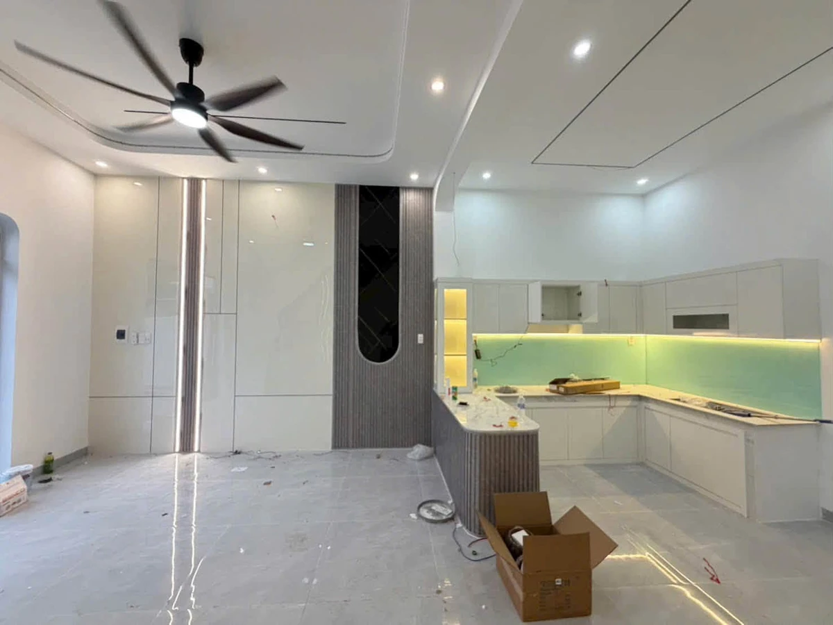Bán nhà 1 trệt 1 lầu 80m2 3PN gần Cầu Bạch Đằng 1,69 tỷ - Ảnh thu nhỏ 4