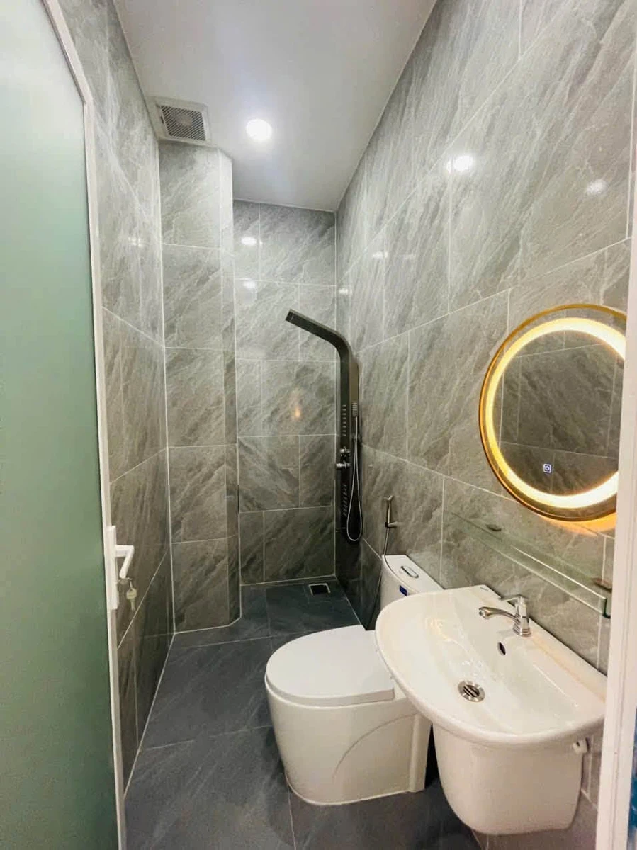 Cho thuê nhà Lê Sát, Tân Phú, 4PN 5WC, 64m2, 18.5 triệu/tháng - Ảnh thu nhỏ 2