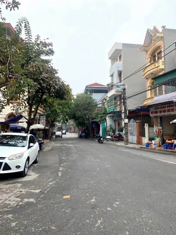 Bán nhà mặt phố Phan Bội Châu 50m2 4 tầng 4 phòng ngủ Hải Dương 4,98 tỷ
