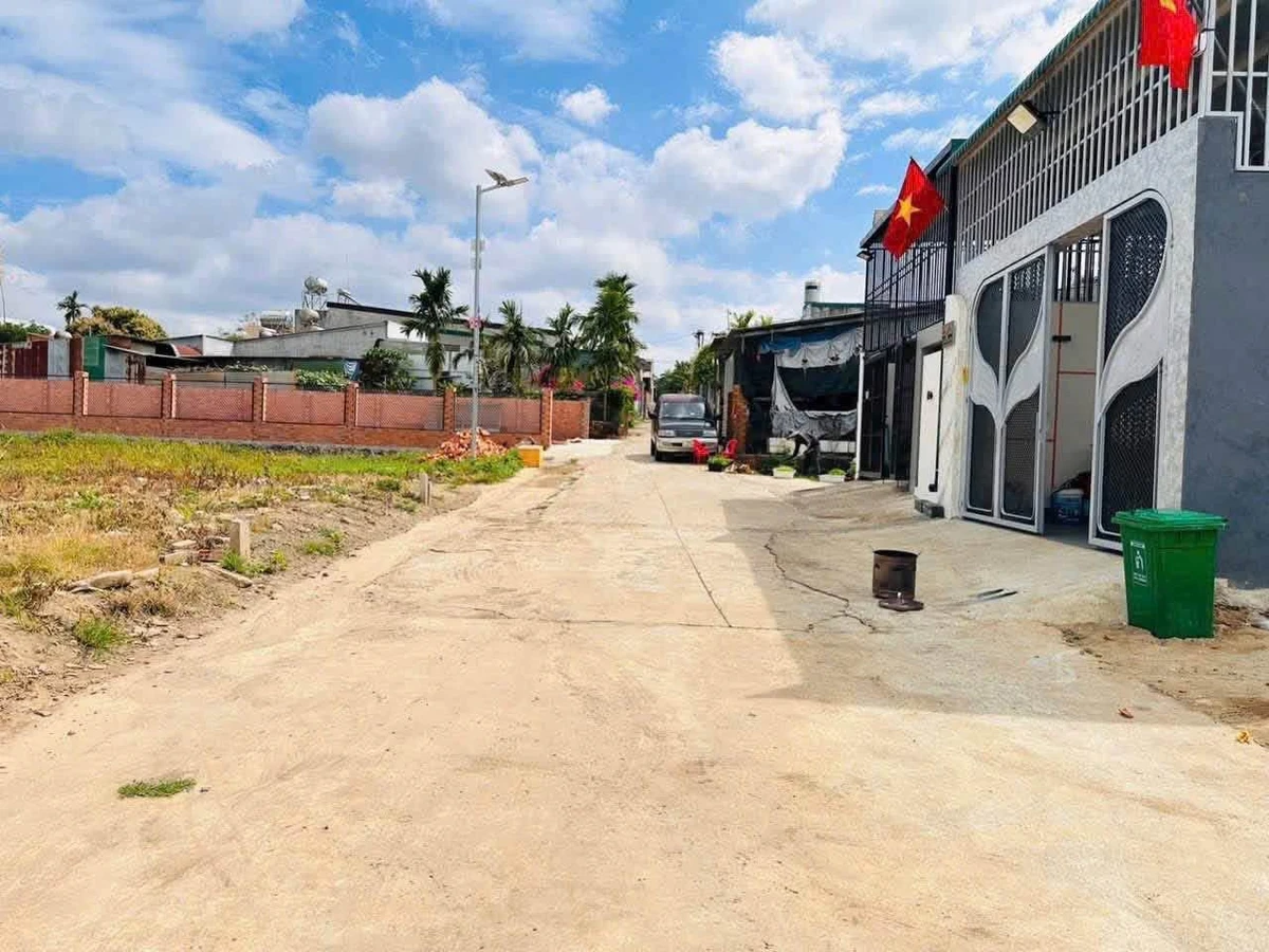 Bán đất hẻm 18 Ung Văn Khiêm, phường Ea Tam, Buôn Ma Thuột, 120m2 giá 999 triệu - Ảnh thu nhỏ 3