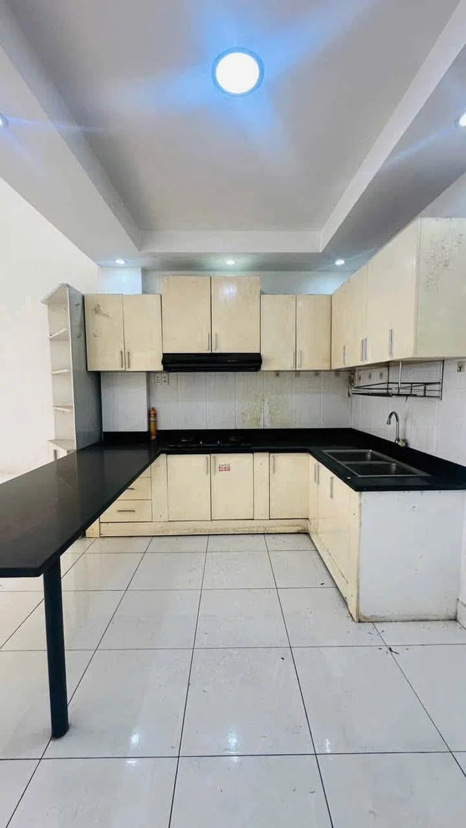 Bán nhà 2 tầng 105m2 hai mặt hẻm xe hơi Xa Lộ Hà Nội, Hiệp Phú, Quận 9 giá 6,3 tỷ - Ảnh thu nhỏ 4