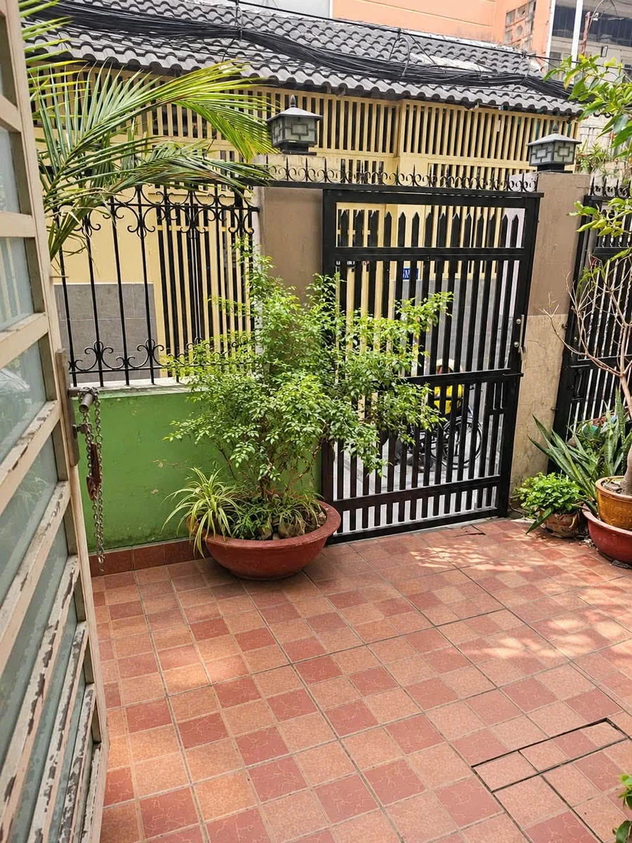 Bán nhà 2 mặt tiền Tôn Thất Thuyết 4x25m, 6 tầng, 6PN, giá 17,2 tỷ, Quận 4 - Ảnh thu nhỏ 3