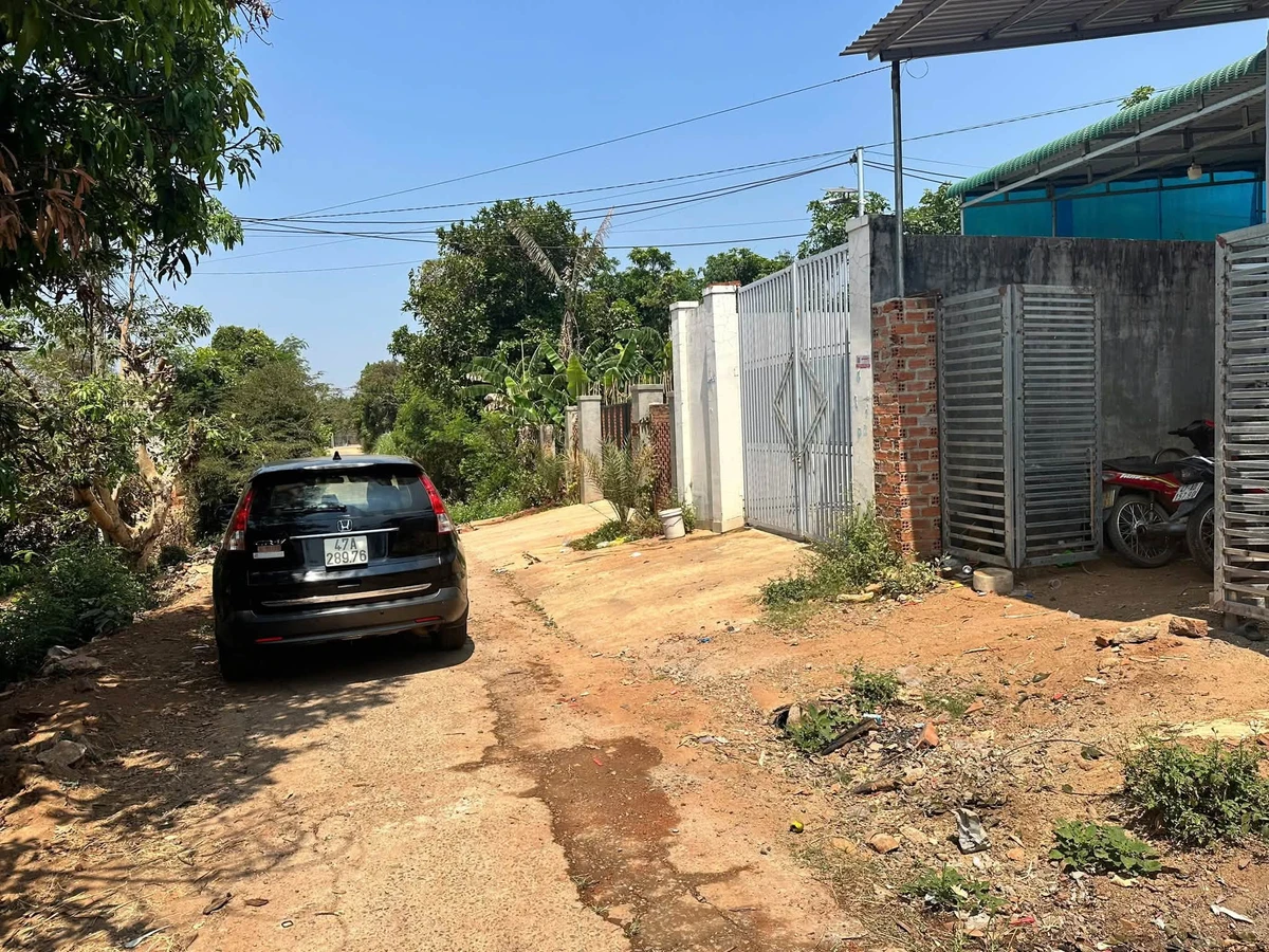 Bán đất mặt tiền Thôn 4 Bình Mỹ 5,1x21m 1 tỷ 90 - Ảnh thu nhỏ 2