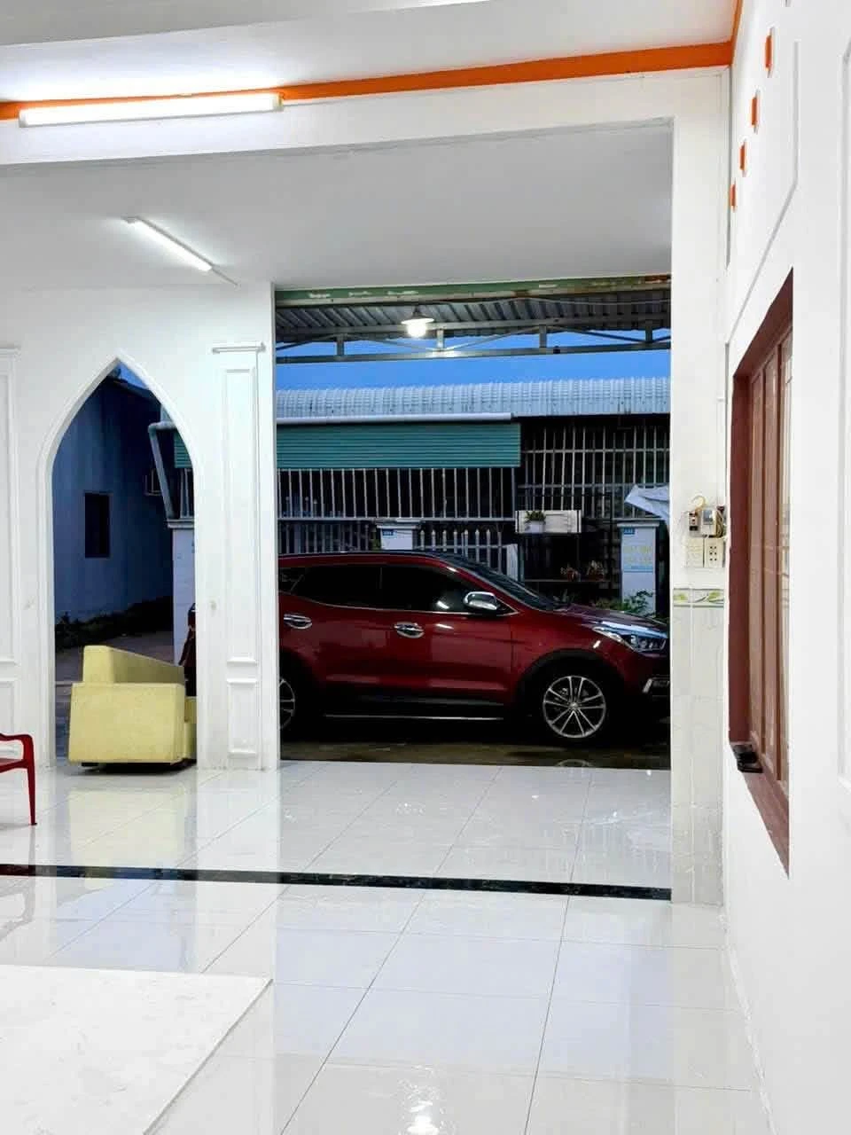 Bán nhà mới Đường Đông Á Tân Xuân 7.5x19.5m 2 tỷ - Ảnh 1