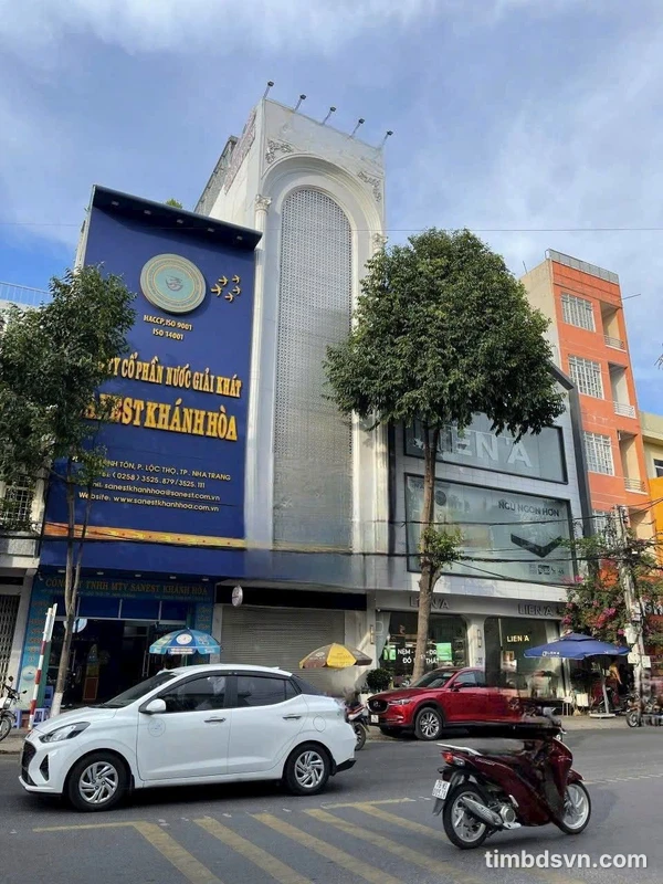 Bán nhà 6 tầng 95m Lê Thánh Tôn, Nha Trang 32 tỷ