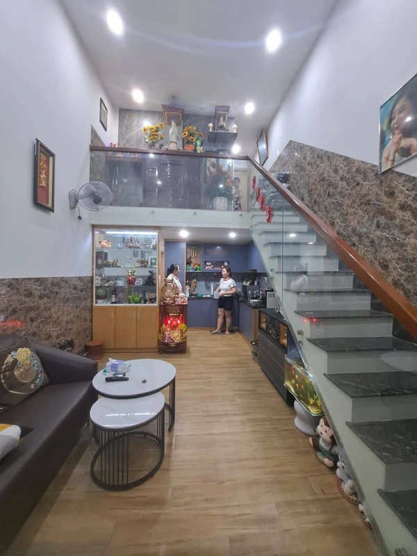 Bán nhà gác lửng 2PN 50m² lô góc Hà Huy Tập, Thanh Khê, Đà Nẵng