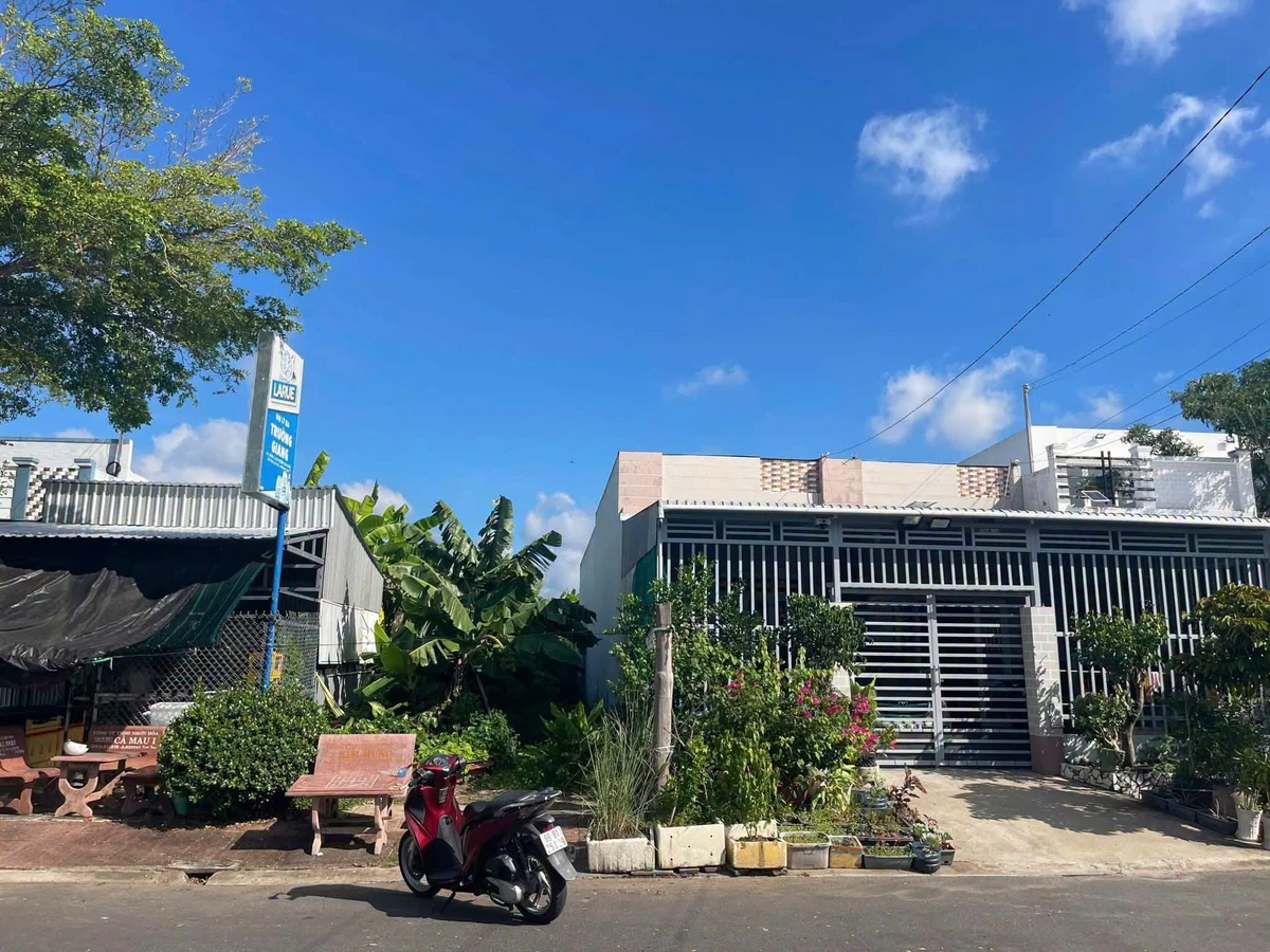 Bán nền đất thổ cư 4.5x29m đường số 9 khu dân cư Tân Xuyên, Cà Mau giá 1 tỷ 250 - Ảnh 1