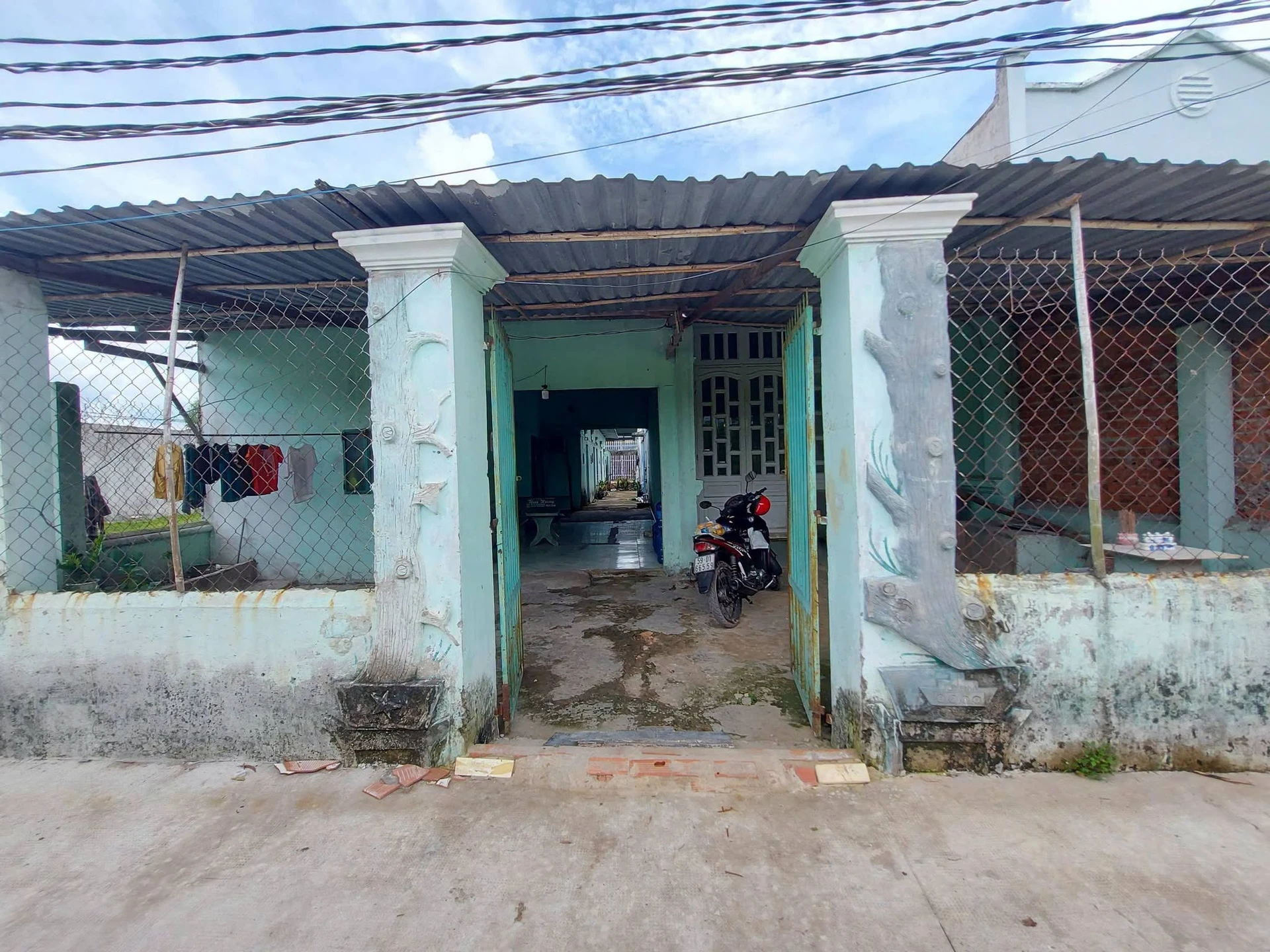 Bán nhà 6 phòng trọ 260m² Đức Hòa 2 tỷ 600 triệu - Ảnh 1