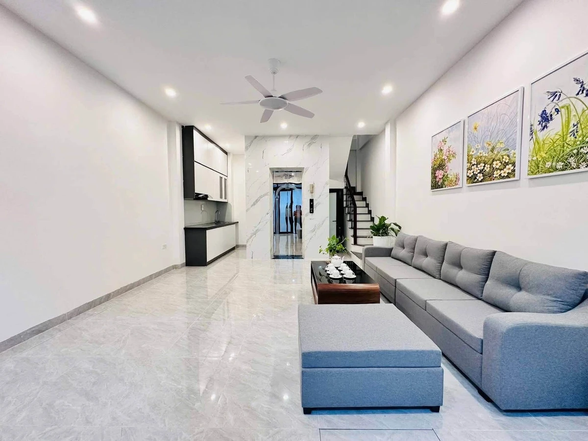 Bán nhà 5 tầng Hoàng Hoa Thám 39.6m2, Ba Đình, 11.7 tỷ - Ảnh thu nhỏ 2
