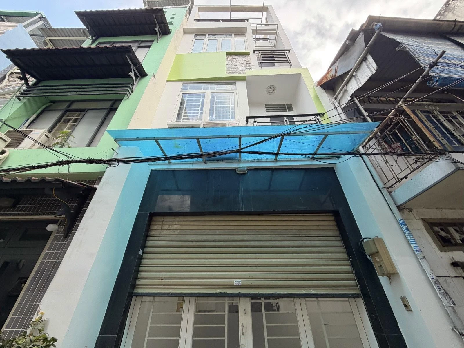 Bán nhà 3 phòng ngủ 30m2 Lý Thái Tổ Quận 10 5.65 tỷ - Ảnh 1