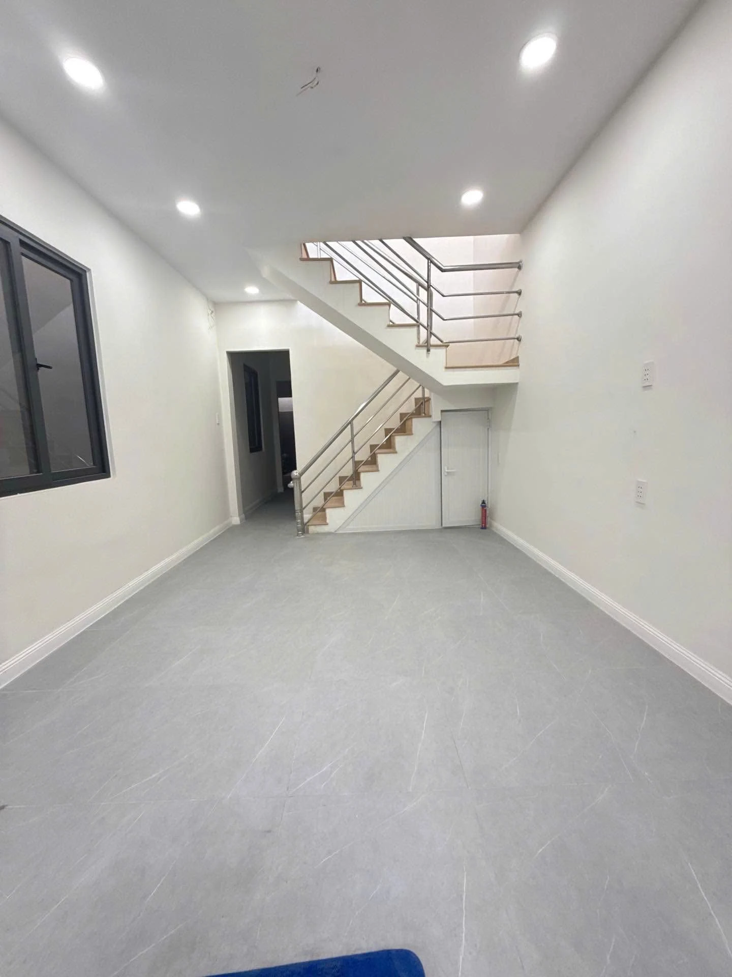 Bán nhà 4 tầng 65m² Công viên An Sương Quận 12 - 4,65 tỷ - Ảnh 1