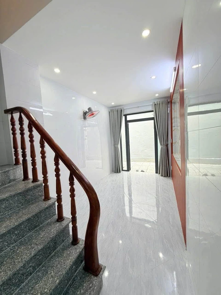 Bán nhà mới 2 phòng ngủ 60m2 Lê Lợi Vũng Tàu - Ảnh thu nhỏ 2