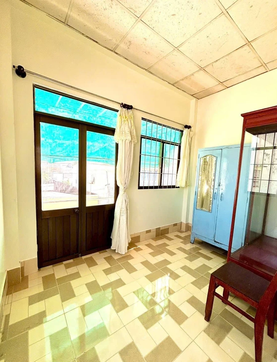 Bán nhà 2 tầng 2PN Rạch Giá 800 triệu - Ảnh thu nhỏ 4