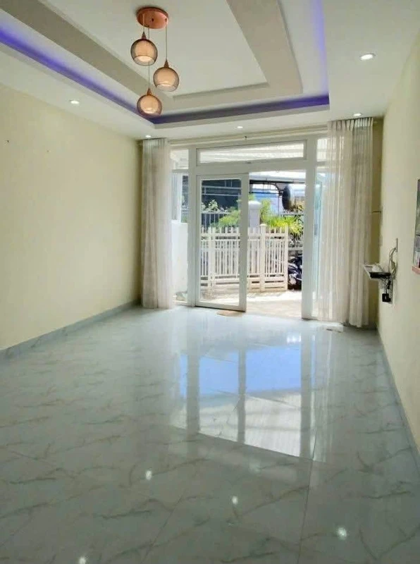Bán nhà 3PN 100m² SRXD Hồ Xuân Hương, Đà Lạt