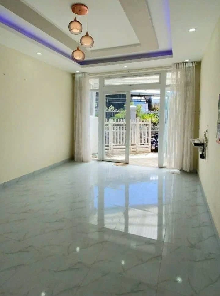 Bán nhà 3PN 100m² SRXD Hồ Xuân Hương, Đà Lạt - Ảnh 1